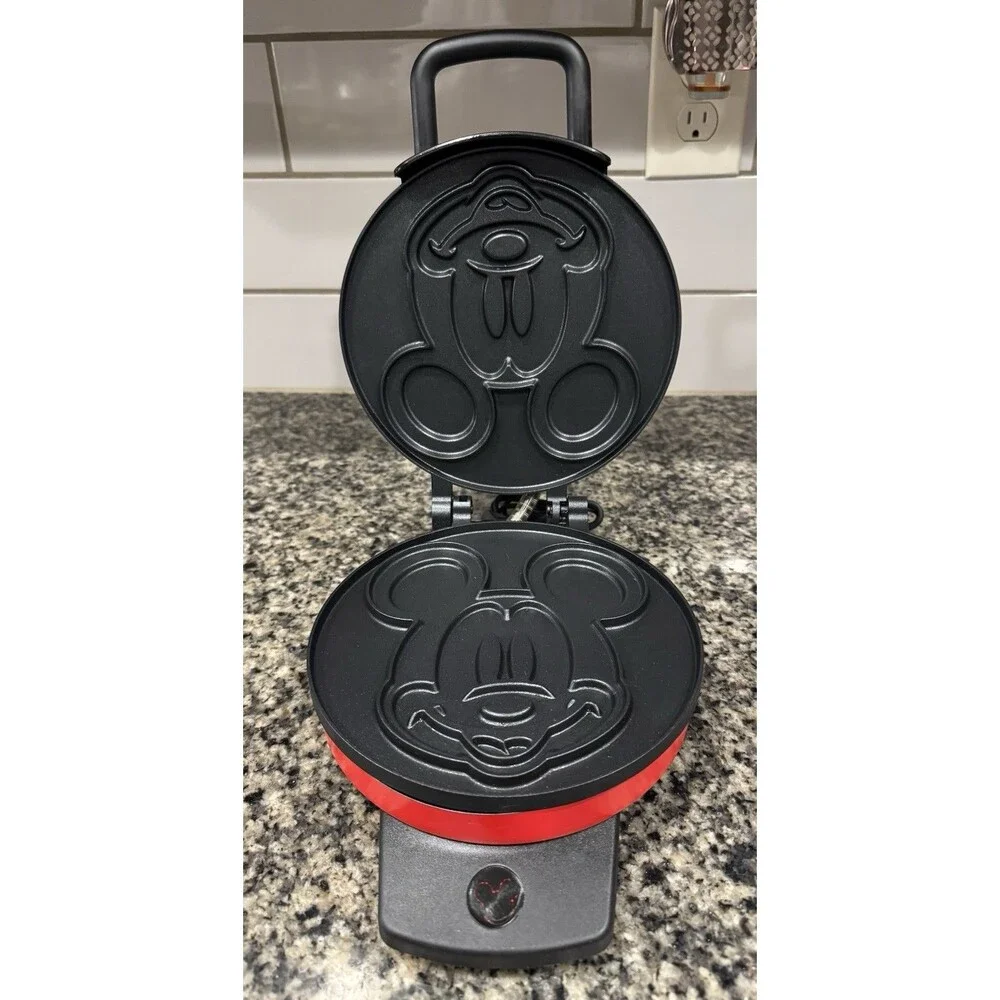 Disney Mickey Mouse 7.5 Inch Waffle/Pancake Maker (Tested-works) Light Indicated